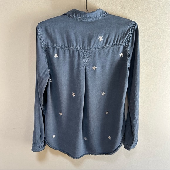 Cloth & Stone ~ Chambray Silver Metallic Stars Button-down  Shirt - Picture 4 of 11